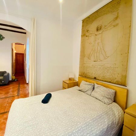 03 Cozy Barca 2,1 Apartment Barcelona Bagian luar foto