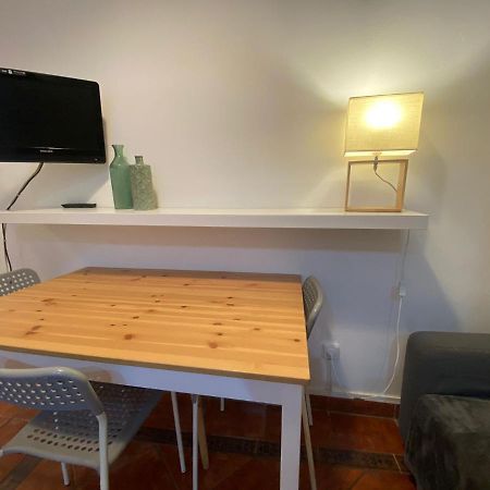 03 Cozy Barca 2,1 Apartment Barcelona Bagian luar foto